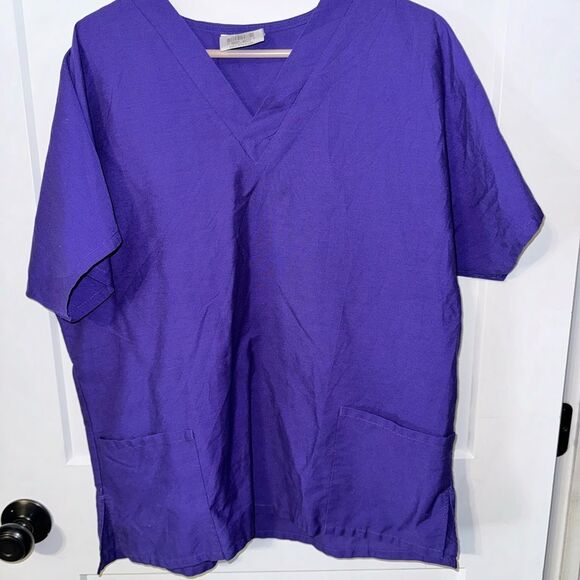 FUNDAMENTAL BRAND WOMENS NURSE TOP SCRUB - Picture 1 of 5